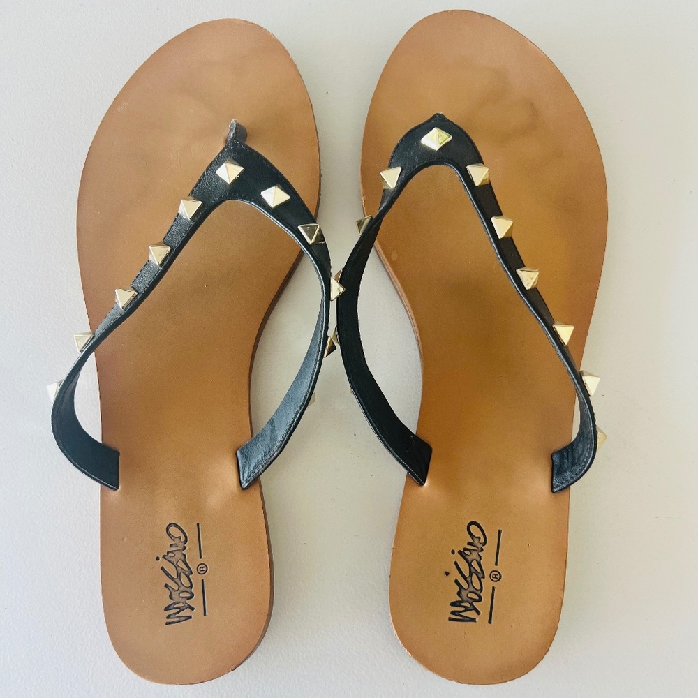 Mossimo Black Women's Flip Flop Studded Sandals Size 8/US